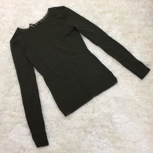 Olive Green Sheer Mesh Top, Size Medium 🍀